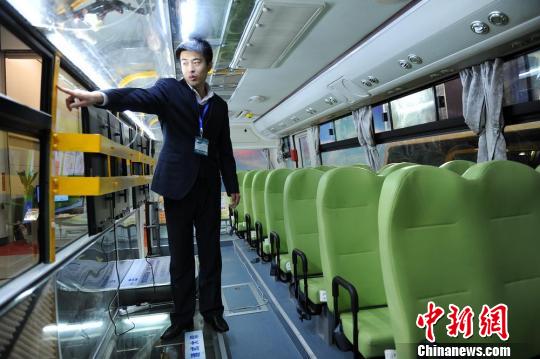2012長沙校車展 “安全”仍最受關注
