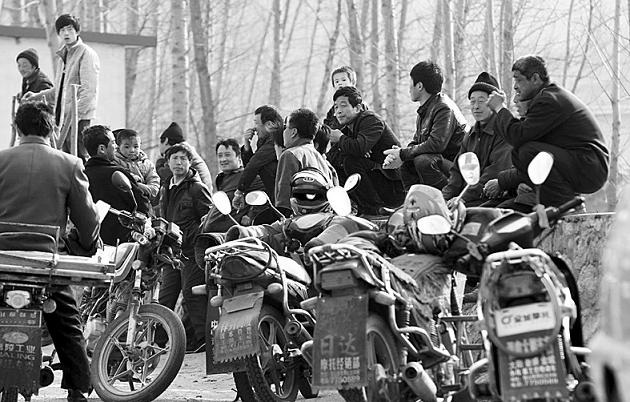 山神廟追蹤—校車發展現狀堪憂：農村孩子怎樣安全上學