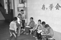 “撤點并?！焙筮z癥——承德市圍場滿族蒙古族自治縣哈里哈寄宿制小學紀實