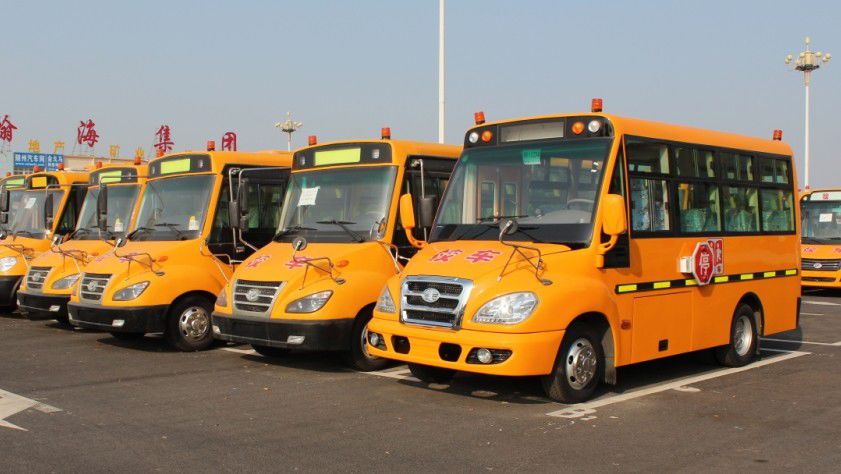 國內(nèi)幼兒園校車運營兩大問題制約校車推廣