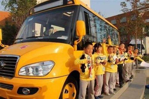 鎮(zhèn)江市幼兒園收費“新政”8月15日實施，新增“校車費”項目
