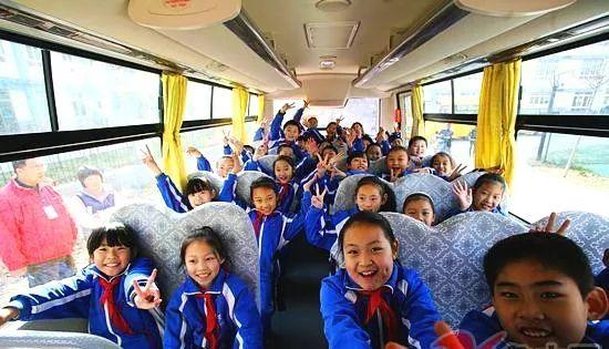 給校車裝上“天眼”，孩子的乘車安全時刻看得見！