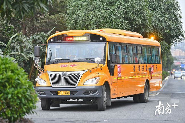 廣東佛山：共享校車、無紙化報名……禪城這樣為教育服務(wù)賦能升級