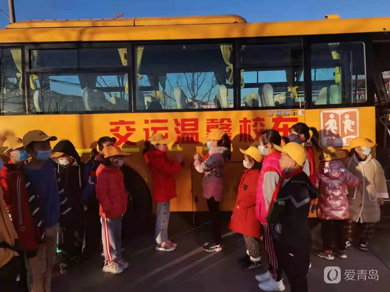 【交運黃島溫馨校車】傳統文化進車廂，歡聲笑語學禮儀