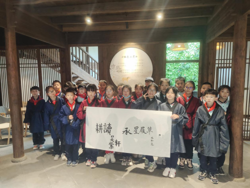雙減下 諸暨這所學(xué)校開啟“神奇校車之旅”