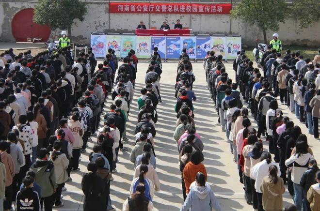 【豫筑平安】護校安園，河南交警在行動！