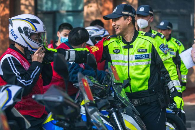 【豫筑平安】護校安園，河南交警在行動！