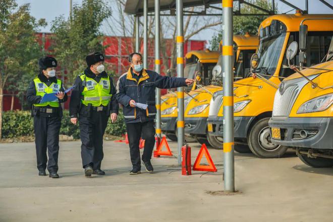 【豫筑平安】護校安園，河南交警在行動！