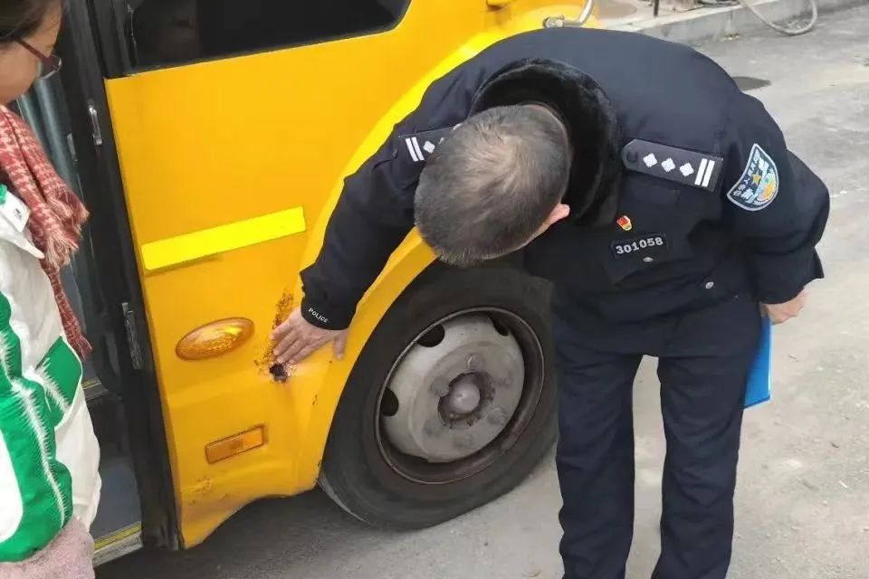 安全課堂＋校車(chē)檢查 渝中公安“守未”護(hù)航平安假期
