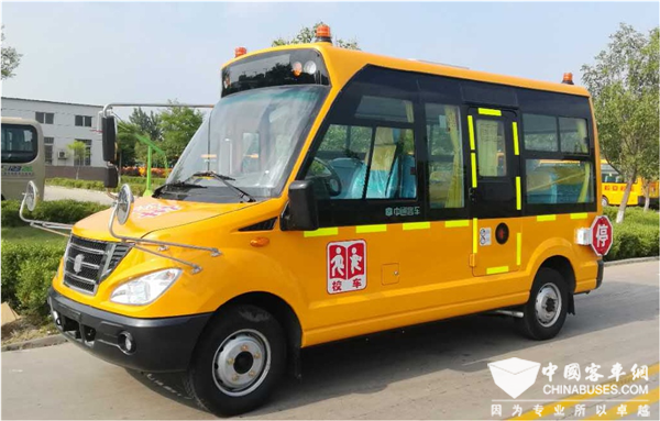 盤(pán)點(diǎn)2017年度“安全無(wú)憂校車”之星