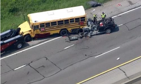美國密歇根州發生校車事故致1死5傷，3名嬰兒受重傷