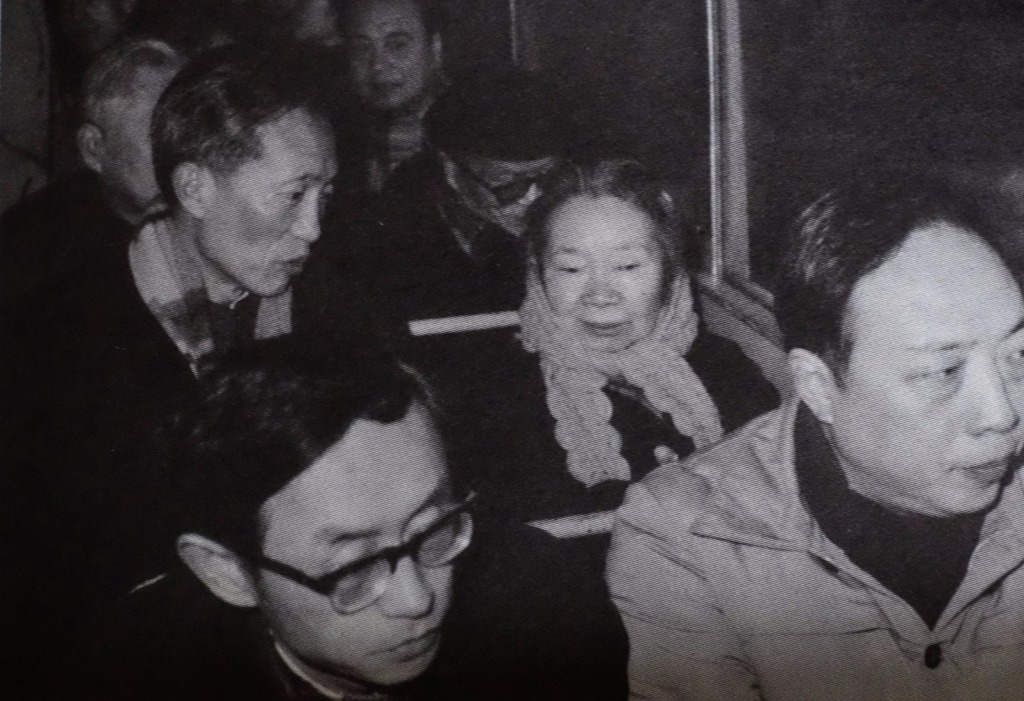 歷史深處開來復旦校車，顧頡剛、謝希德、蕭乾、朱東潤等常坐