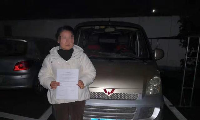 “黑校車”接送幼兒，阜陽交警開出萬元罰單