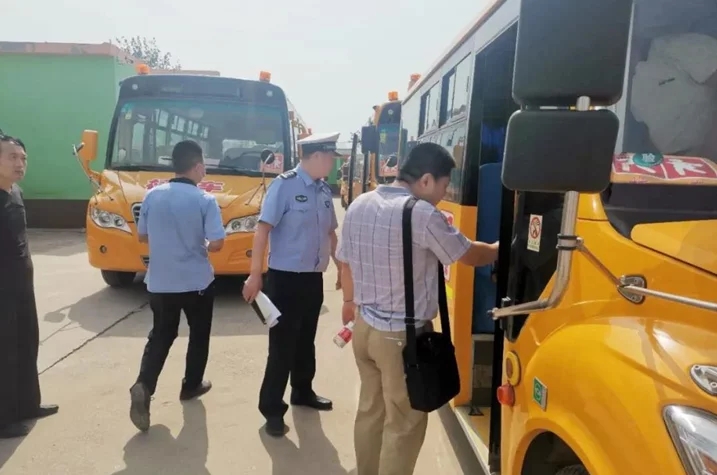 濟南護航開學(xué)| 關(guān)注校車安全 護航復(fù)學(xué)開園