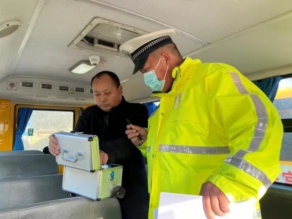 武圣宮鎮(zhèn)：筑牢校車安全防線，護航學生上學路