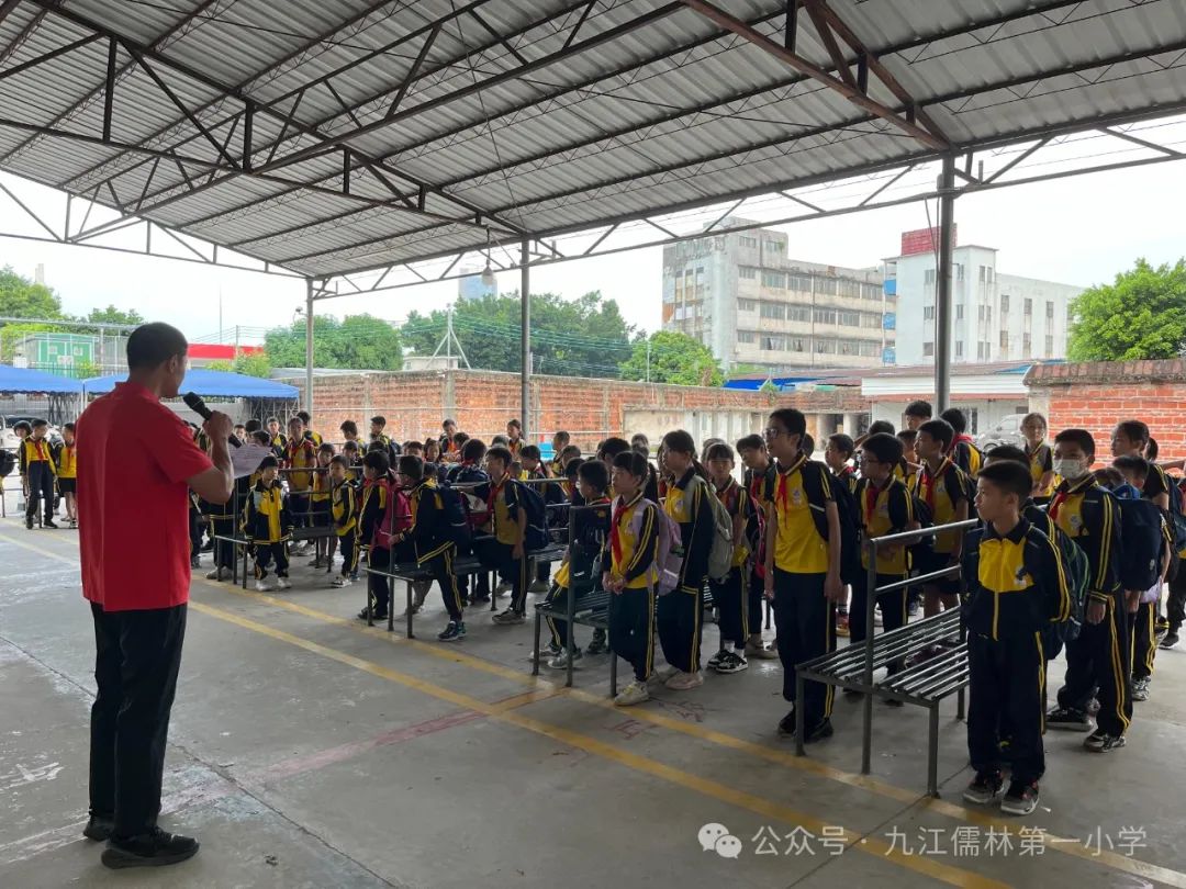 【陽光校園 活力一小】校車安全演練，為學(xué)生保駕護(hù)航