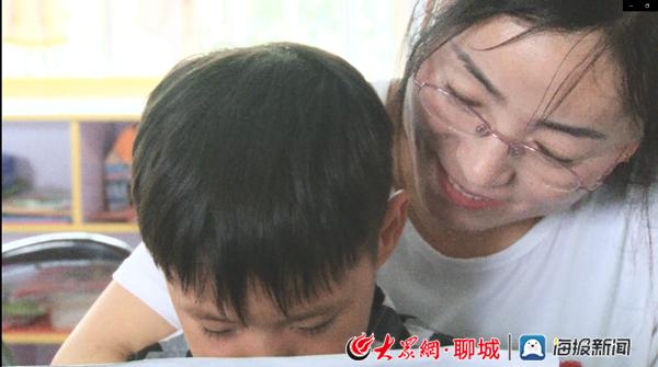 松林鎮中心幼兒園教師張秀：關愛留守兒童 讓他們不再孤單
