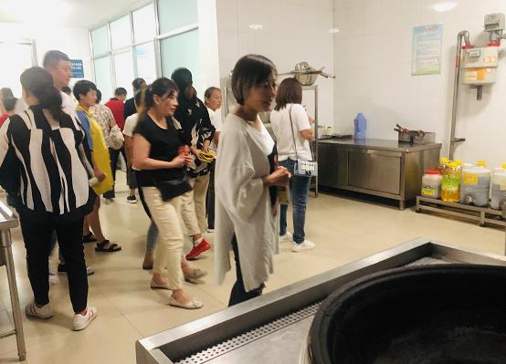 山能棗礦集團柴里煤礦幼兒園開展家園共育活動