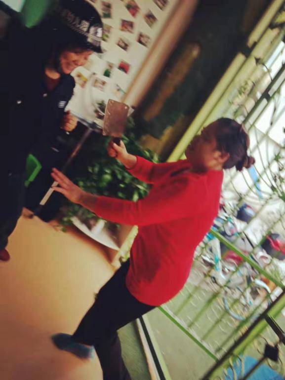 簡(jiǎn)城青蘋(píng)果幼兒園開(kāi)展“防暴防恐”演練