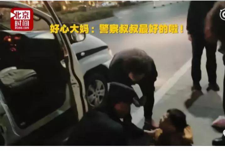 幼兒園溫馨提醒：請(qǐng)家長(zhǎng)停止對(duì)孩子的“恐嚇式教育”