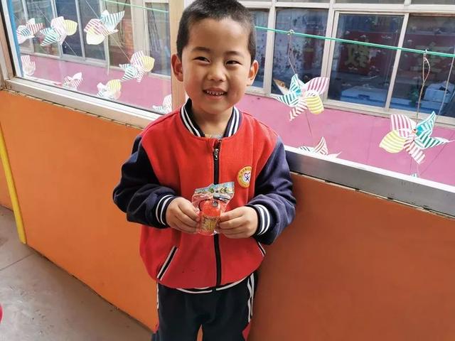 石樓消防走進(jìn)幼兒園開展消防宣傳活動助推“119”消防宣傳月