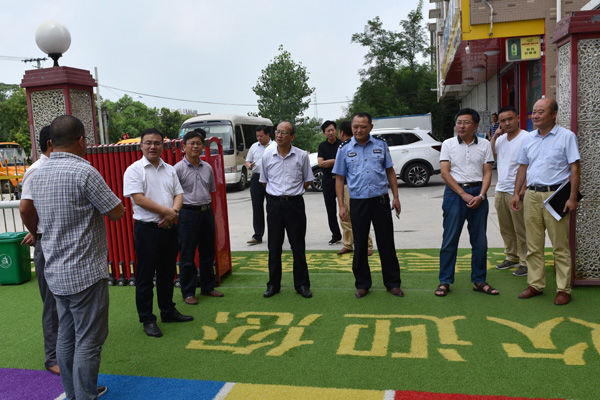 安徽安慶潛山縣考察學(xué)習(xí)同省份六安霍邱縣校車(chē)管理工作